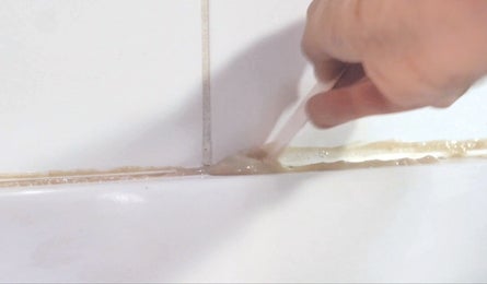 Les bons gestes pour remplacer un joint sur un flexible de douche 